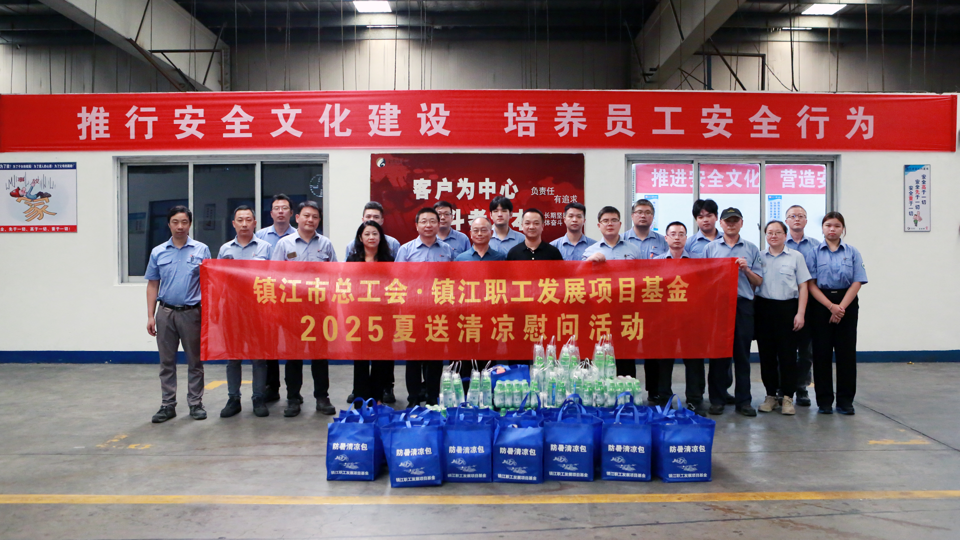 CR7A1803.JPG CR7A1803.JPG